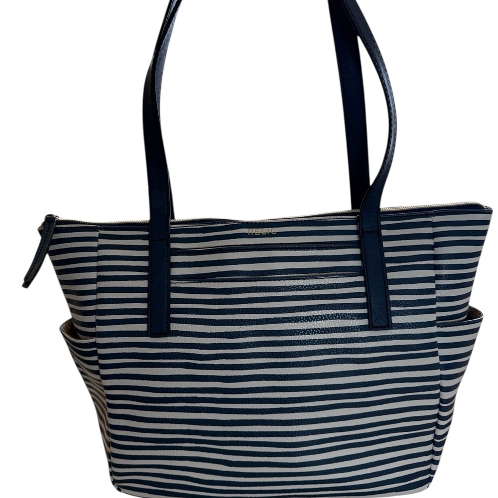NWOT Relic Large Carry All Navy & White Striped Multi-pocket Bag